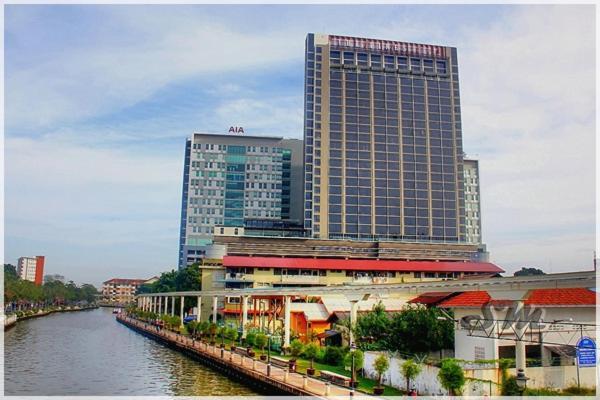 Amanjiwa 99R Lägenhet Malacca Exteriör bild